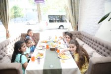 Heydar Aliyev Foundation VP meets orphanage children in Baku (PHOTO)