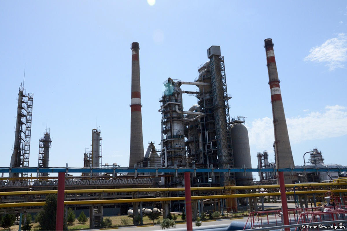 SOCAR launches water cooling installation at Baku Oil Refinery (PHOTO)