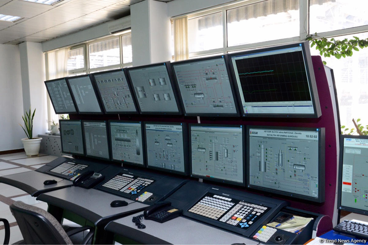 SOCAR launches water cooling installation at Baku Oil Refinery (PHOTO)