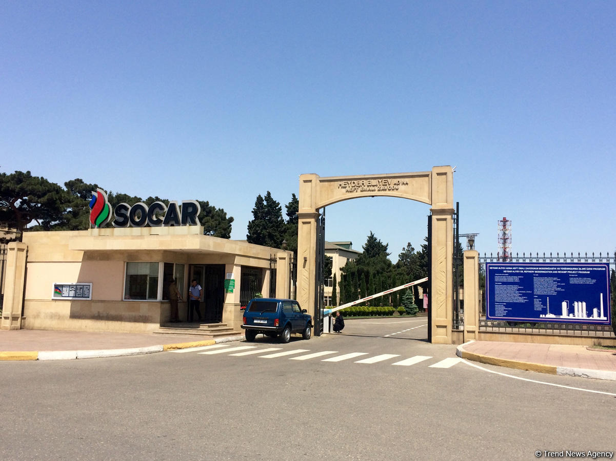 SOCAR launches water cooling installation at Baku Oil Refinery (PHOTO)