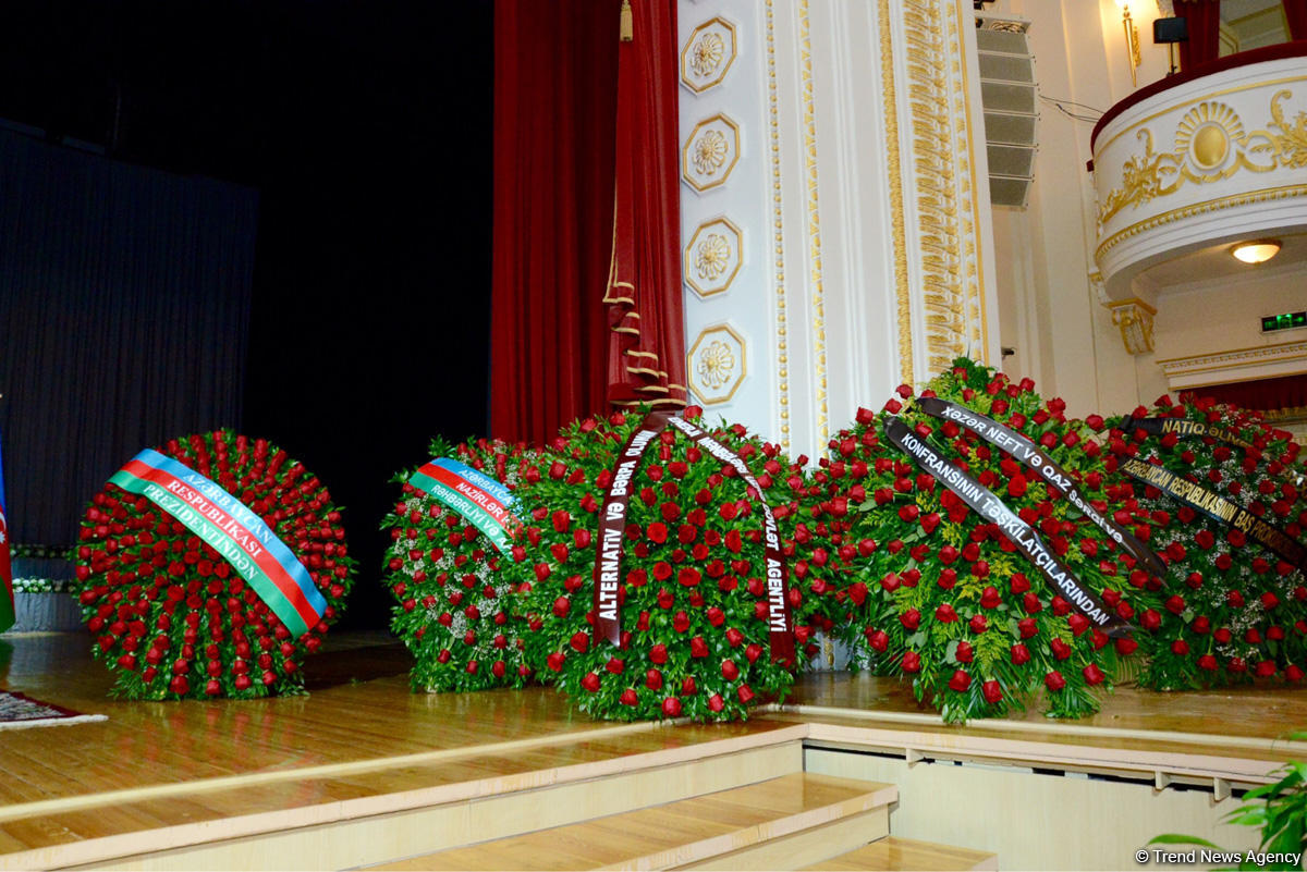 Farewell ceremony for Azerbaijani Energy Minister Natig Aliyev in Baku (PHOTO)