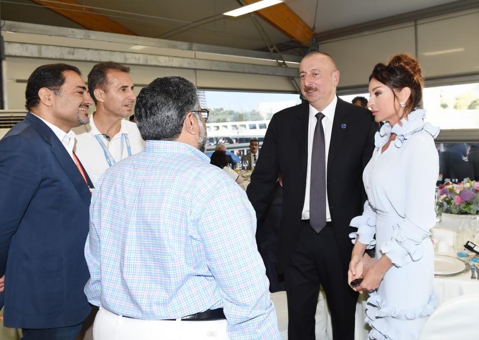 Ilham Aliyev and his spouse watch F1 Azerbaijan Grand Prix (PHOTO)