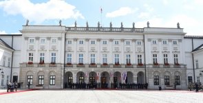 Official welcome ceremony held for Ilham Aliyev in Warsaw (PHOTO)