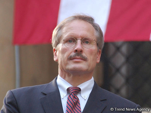 Azerbaijani civilians’ death in Armenian shelling proves that peace talks must advance - US envoy