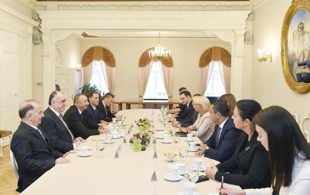 Ilham Aliyev meets speaker of Latvian parliament (PHOTO)