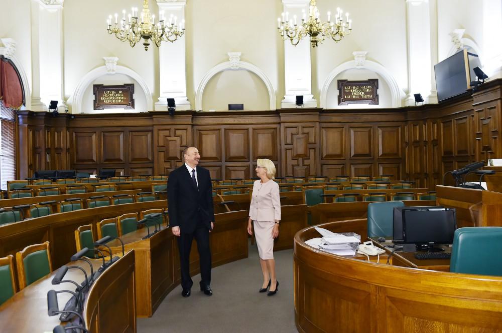 Ilham Aliyev meets speaker of Latvian parliament (PHOTO)