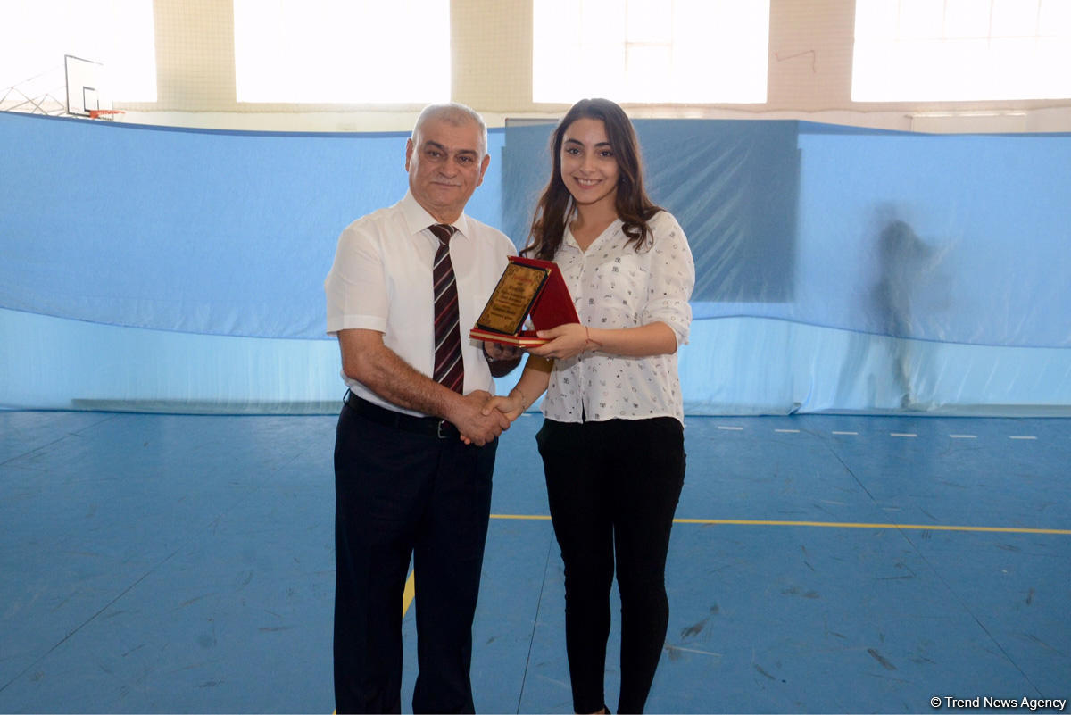 Baku hosts open championship in rhythmic gymnastics (PHOTO)