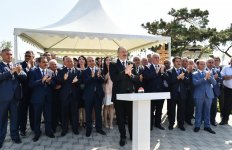 President Aliyev inaugurates drinking water supply project in Pirallahi (PHOTO)
