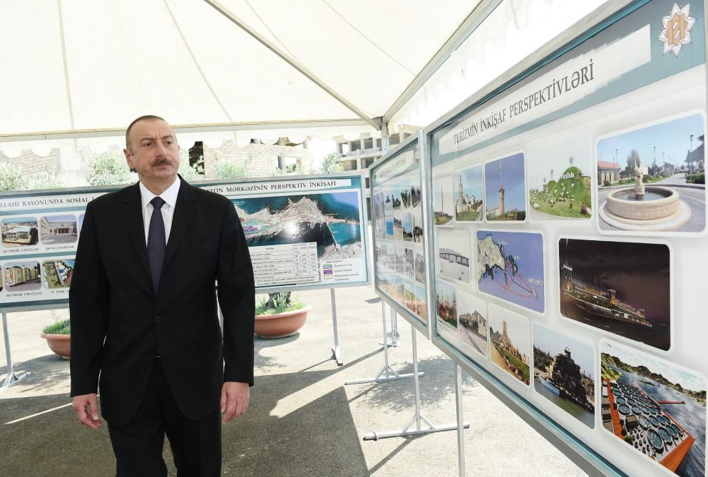 President Aliyev views plans of work to be done in Pirallahi (PHOTO)