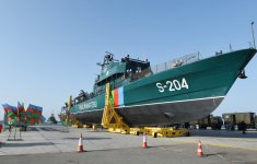 Ilham Aliyev views newly-built Tufan type border guard ship (PHOTO)