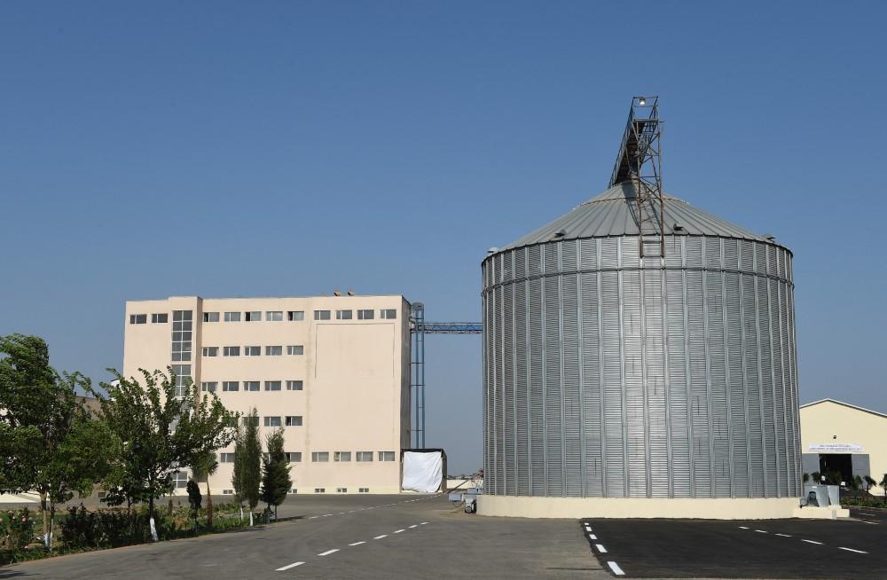 Ilham Aliyev attends opening of cereals & pulses cleaning-packing complex in Jalilabad (PHOTO)