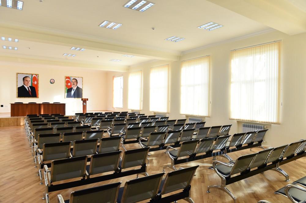 Ilham Aliyev observes school in Baku after major overhaul (PHOTO)
