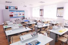 Ilham Aliyev views overhauled secondary school in Nizami district (PHOTO)