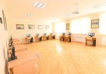 Ilham Aliyev views overhauled secondary school in Nizami district (PHOTO)