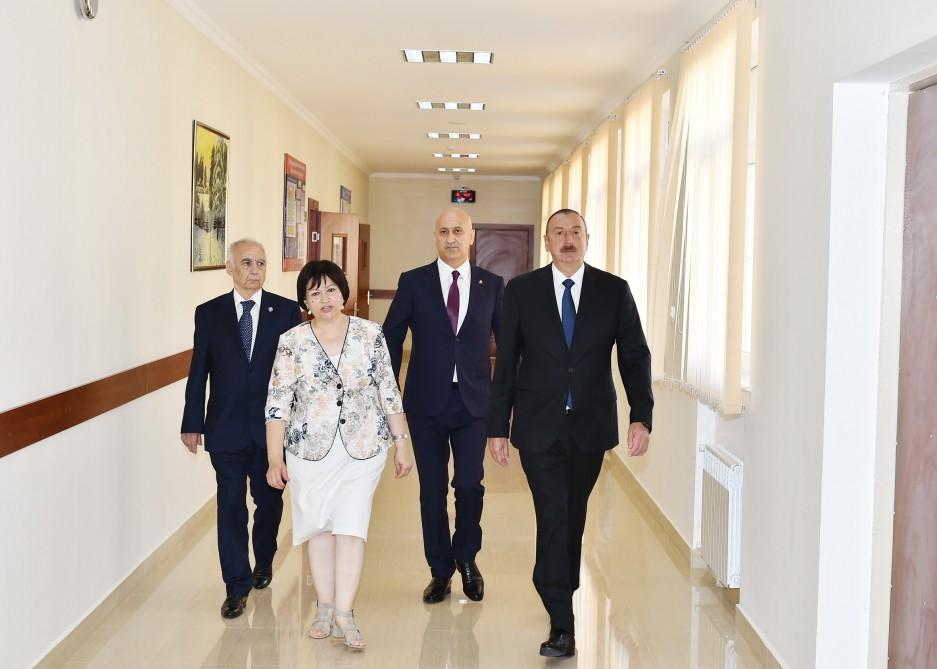 Ilham Aliyev views overhauled secondary school in Nizami district (PHOTO)