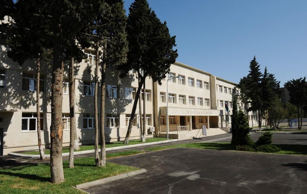 Ilham Aliyev views overhauled secondary school in Nizami district (PHOTO)