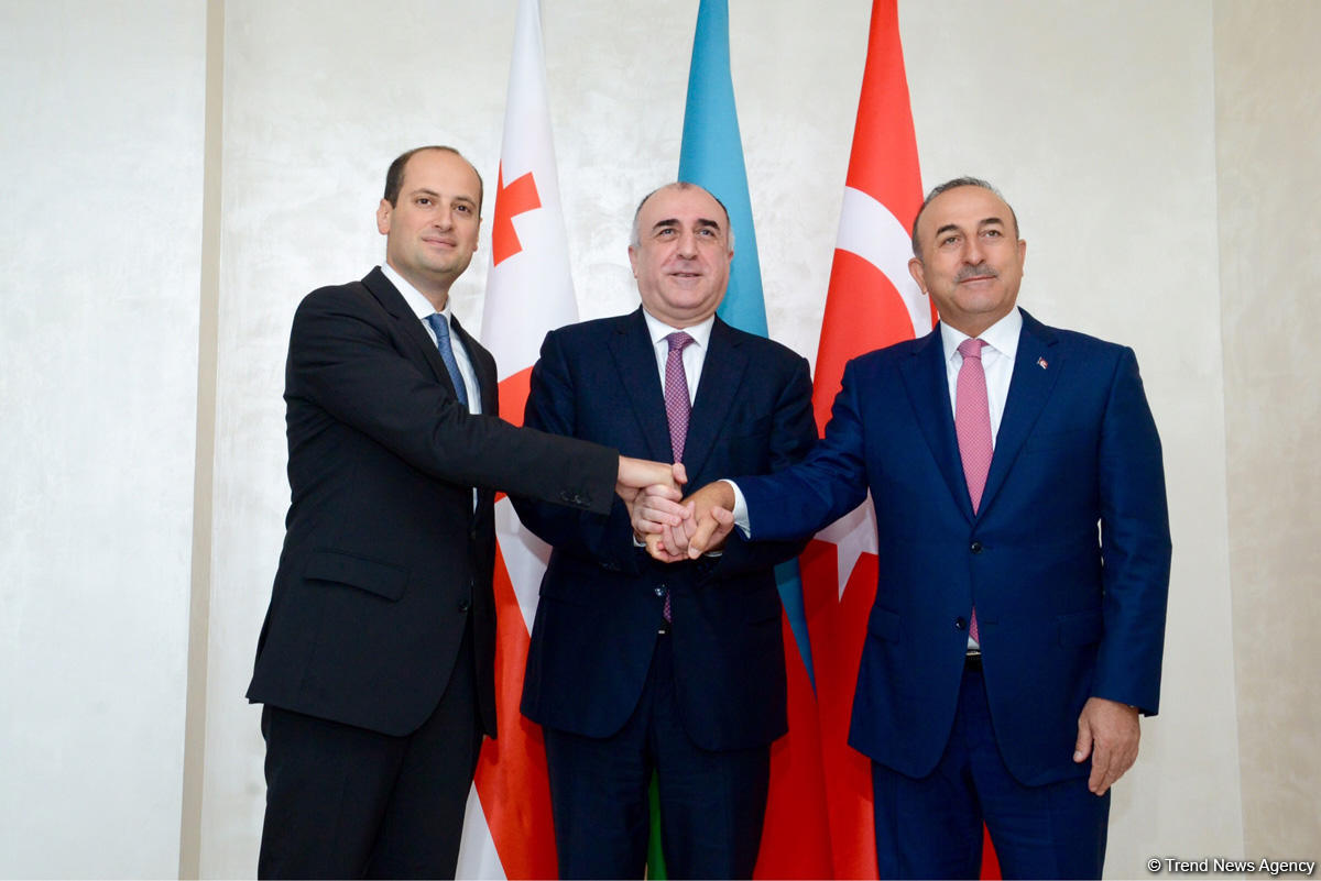 Azerbaijani, Turkish, Georgian FMs to sign 2 documents in Baku (PHOTO)