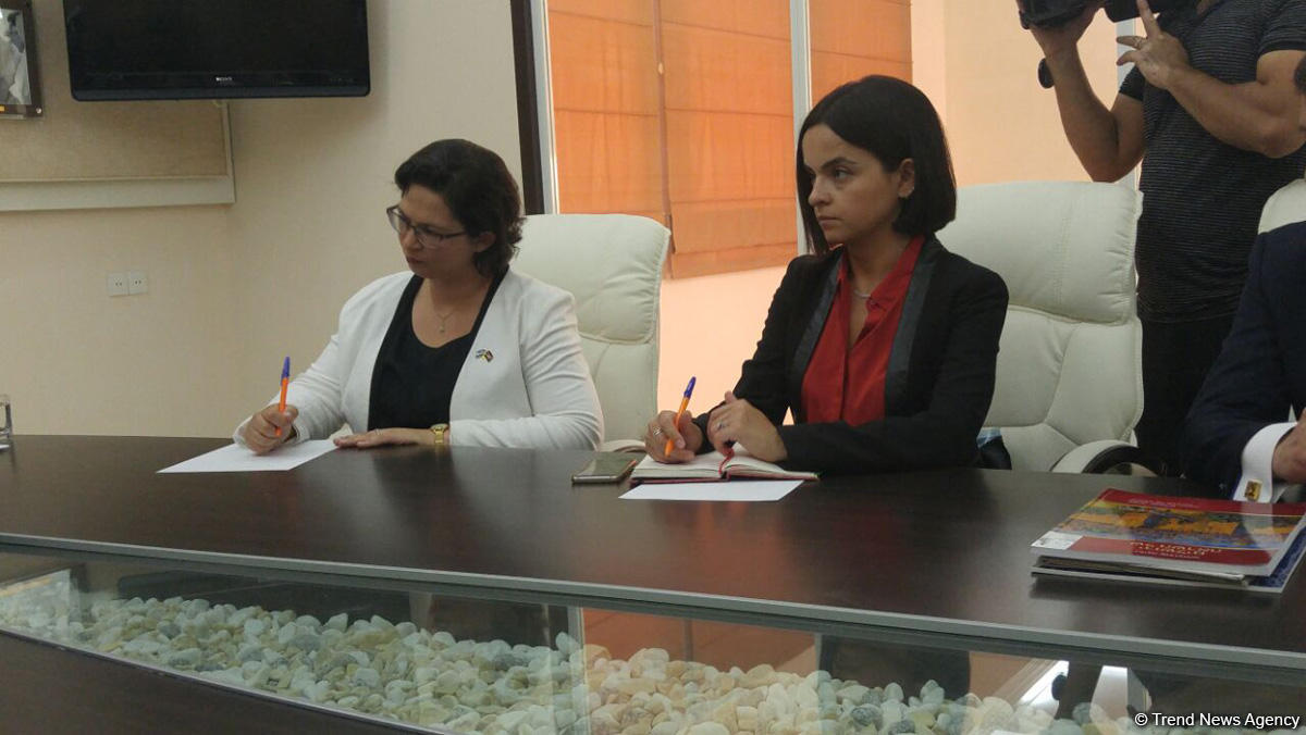 Azerbaijan’s Shamakhi, Israel’s Tirat Carmel become twin cities (PHOTO)