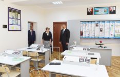 Ilham Aliyev views overhauled school in Baku’s Sabayil District  (PHOTO)