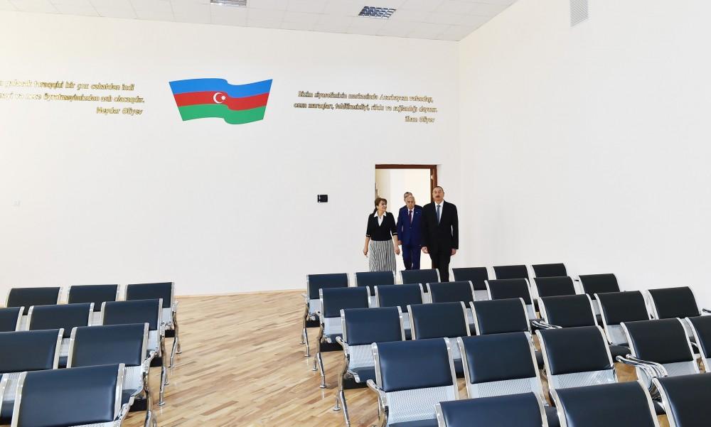Ilham Aliyev views overhauled school in Baku’s Sabayil District  (PHOTO)