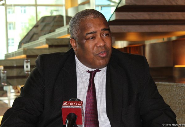 Suriname keen to exchange finance experience with Azerbaijan (PHOTO)
