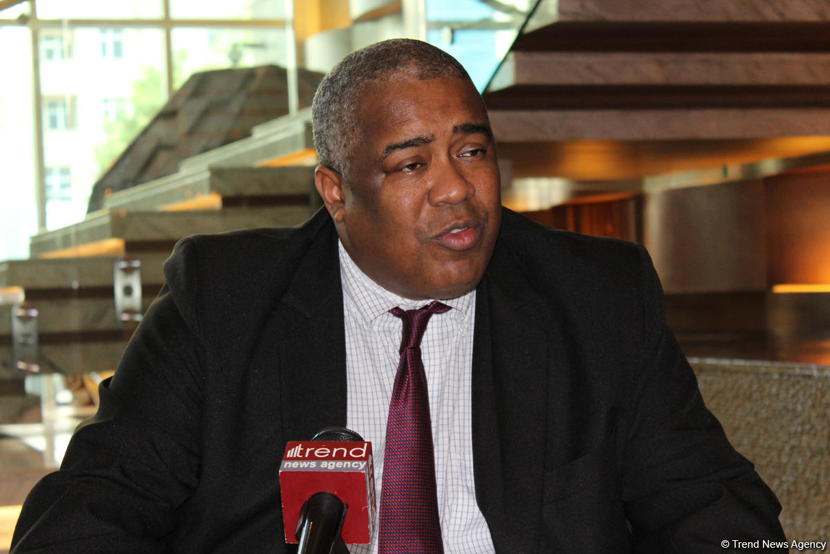 Suriname keen to exchange finance experience with Azerbaijan (PHOTO)