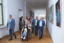 Vice-president of Heydar Aliyev Foundation Leyla Aliyeva visits State Academy of Fine Arts (PHOTO)