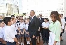 Ilham Aliyev with spouse inaugurate new building of school-lyceum in Baku (PHOTO)