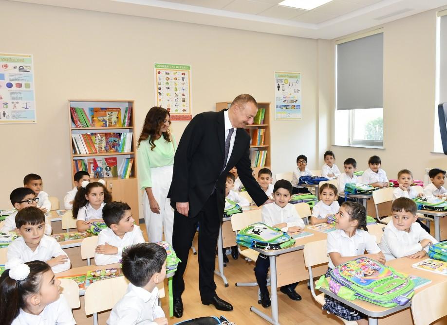 Ilham Aliyev with spouse inaugurate new building of school-lyceum in Baku (PHOTO)
