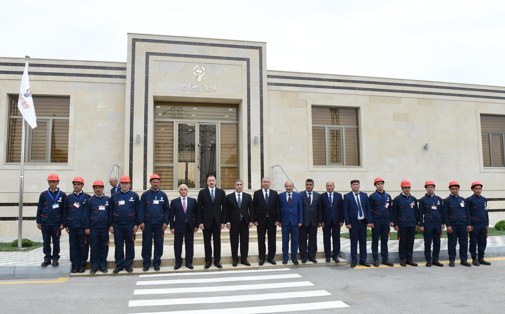 Azerbaijani president attends opening of Garagashli substation in Salyan (PHOTO)