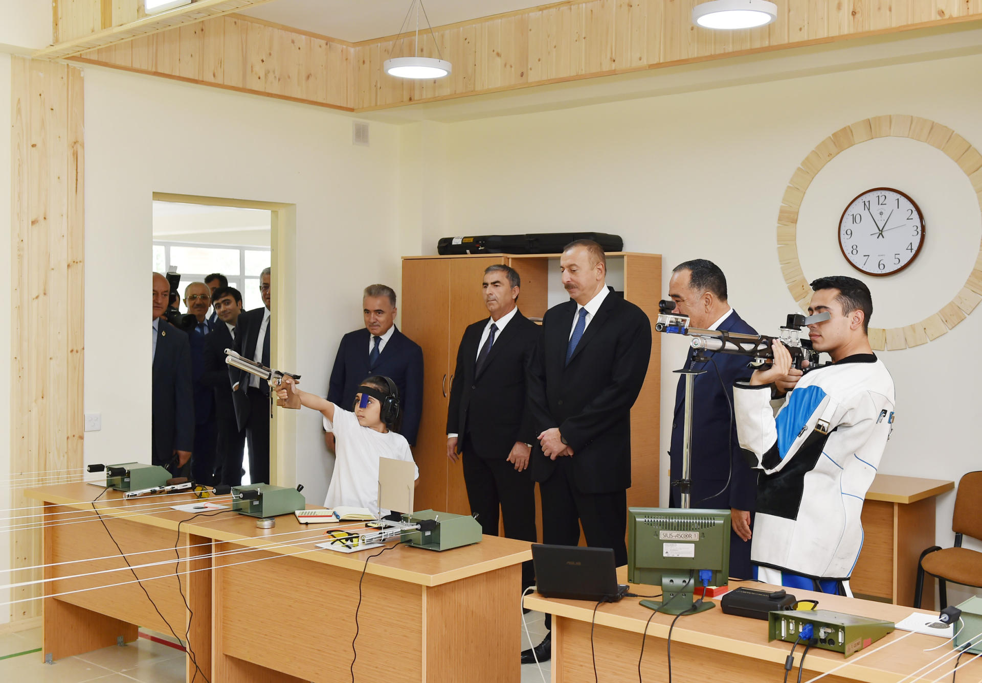 President Ilham Aliyev inaugurates new building of Salyan city secondary school No 2 (PHOTO)