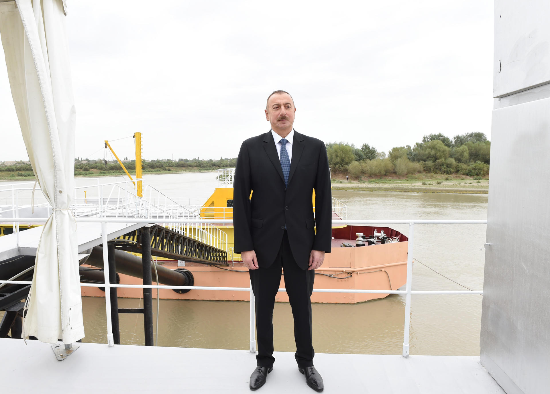 President Aliyev attends ceremony to supply water to cultivated lands of Neftchala district (PHOTO)