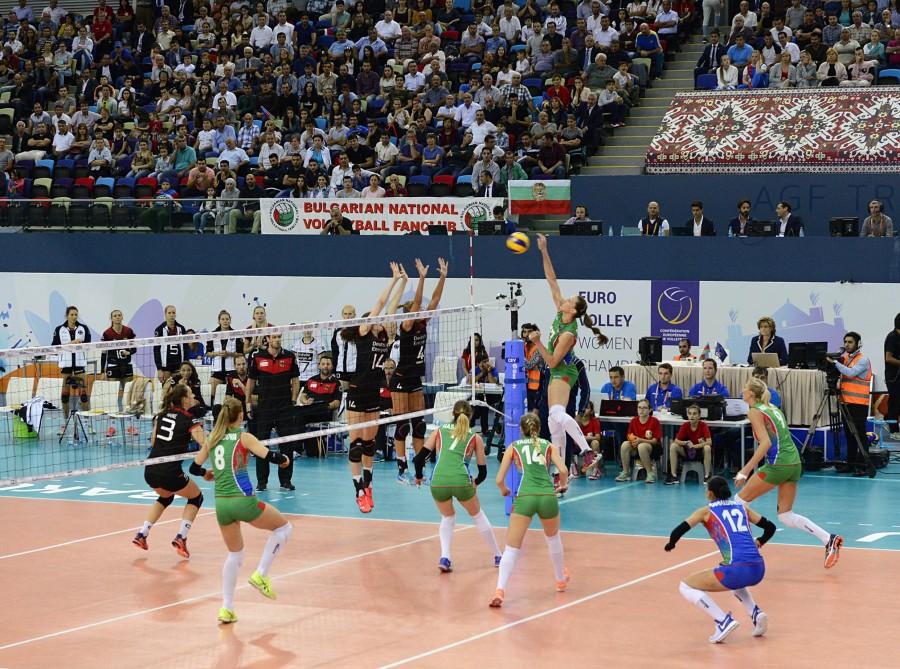 Ilham Aliyev watched Azerbaijan-Germany volleyball match (PHOTO)