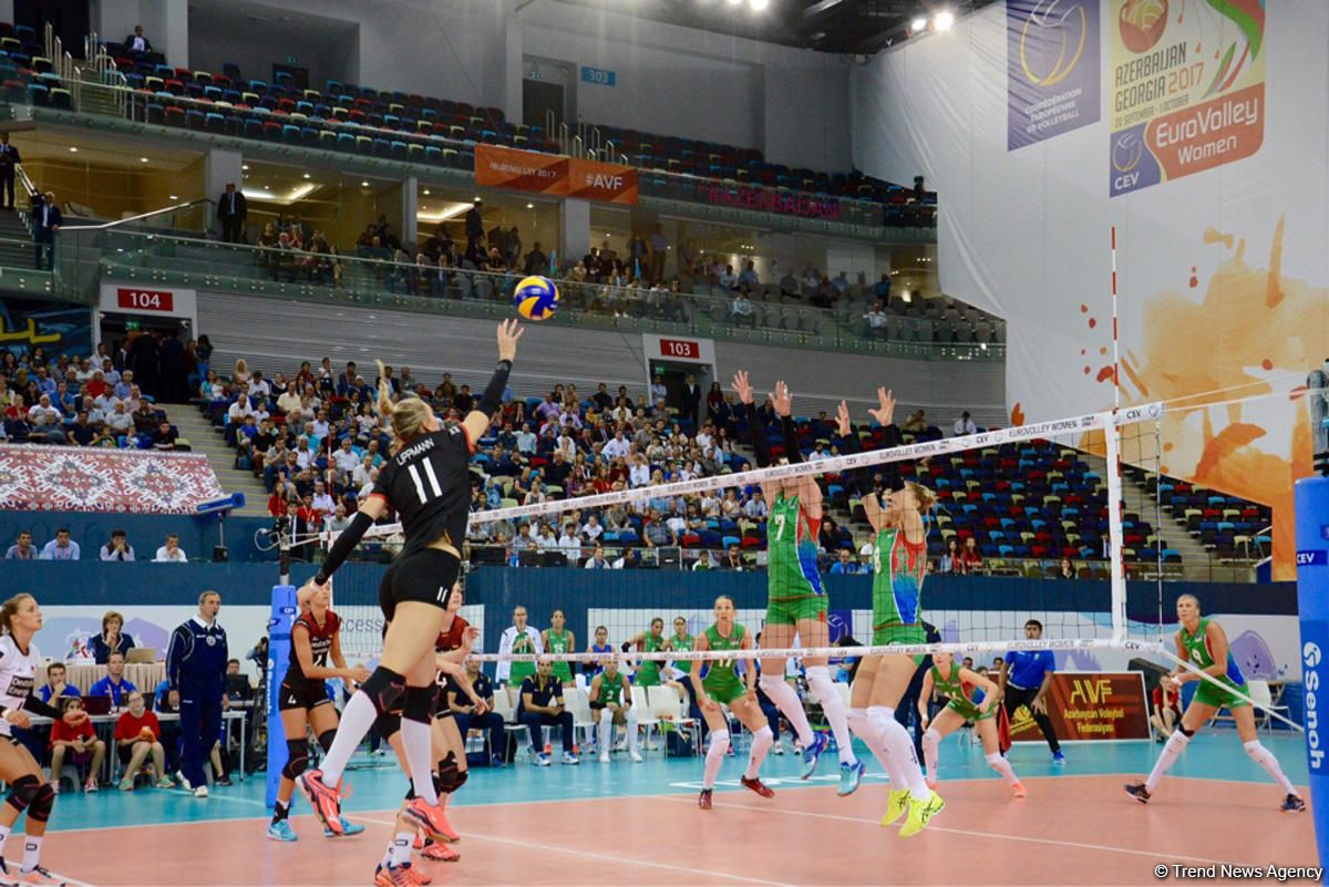 Azerbaijani women’s volleyball team makes it to CEV championship quarterfinals (PHOTO)