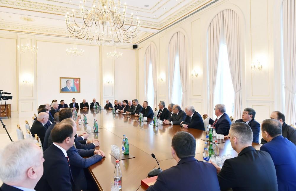 Ilham Aliyev receives heads of European Olympic Committees, int’l sports organizations (PHOTO)