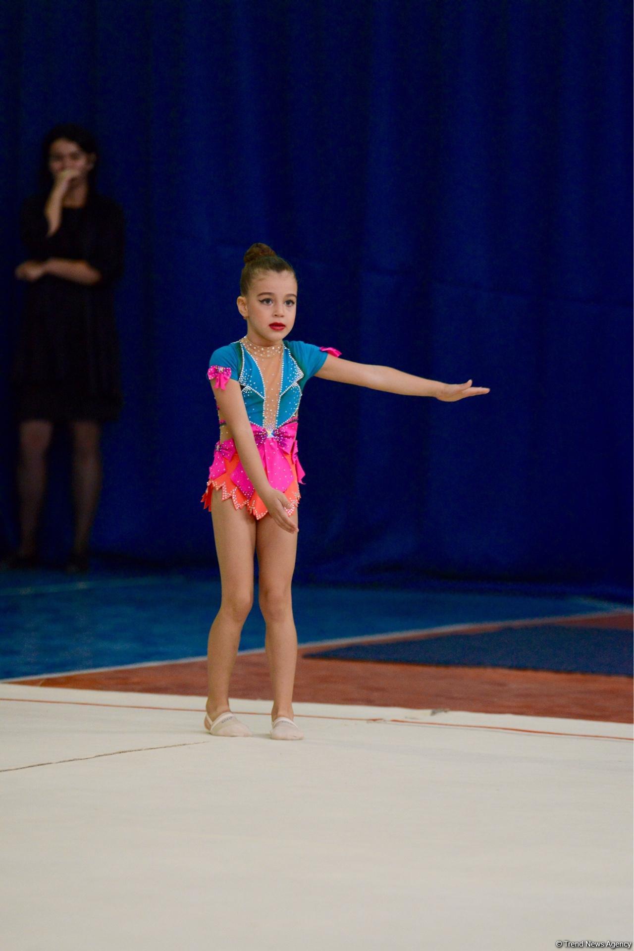 Baku hosts open championship in rhythmic gymnastics (PHOTO)