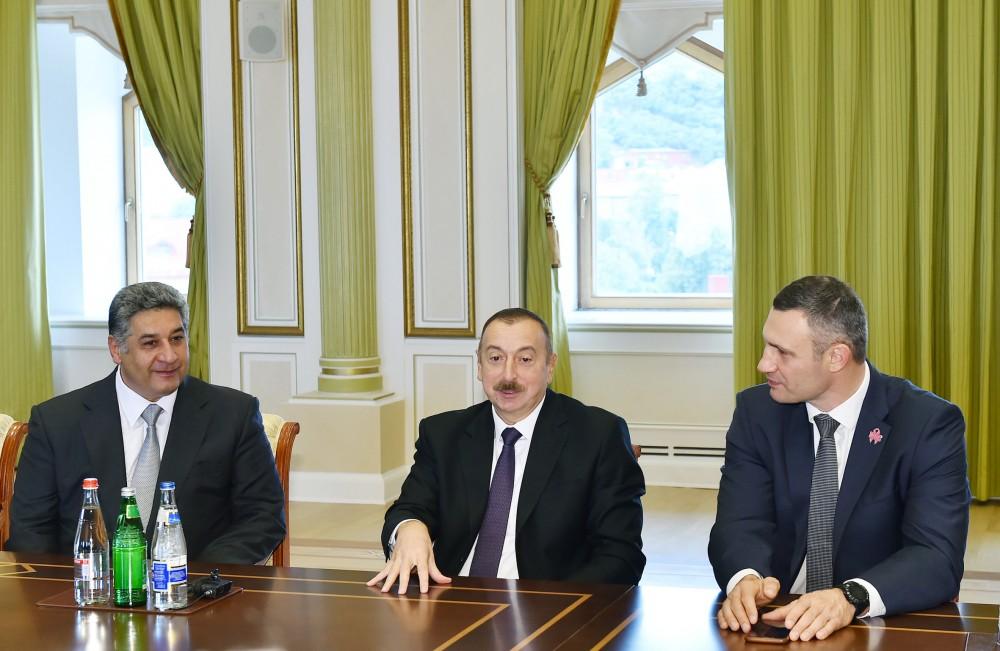 Ilham Aliyev receives participants of WBC 55th Annual Convention (PHOTO)