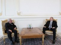 Ilham Aliyev receives credentials of Greek ambassador (PHOTO)