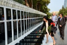 AZPROMO: Azerbaijan, Australia must improve trade ties (PHOTO)
