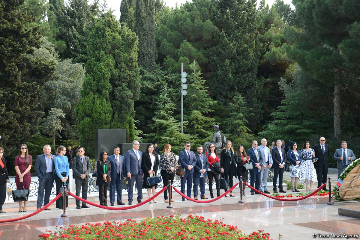 AZPROMO: Azerbaijan, Australia must improve trade ties (PHOTO)