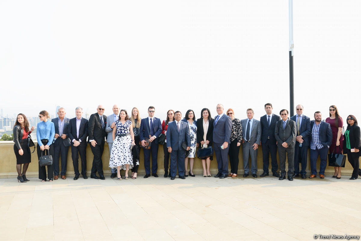 AZPROMO: Azerbaijan, Australia must improve trade ties (PHOTO)