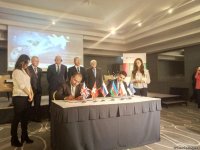 Azerbaijan inks deals for e-commerce development (PHOTO)