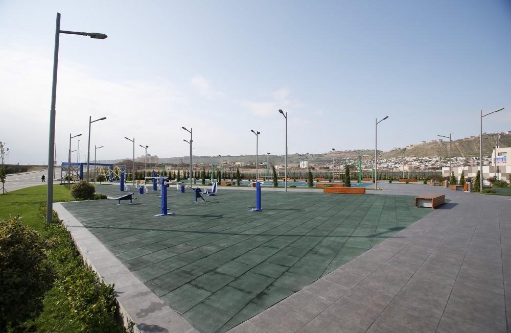 President Aliyev views newly-built sports, recreation park in Baku (PHOTO)