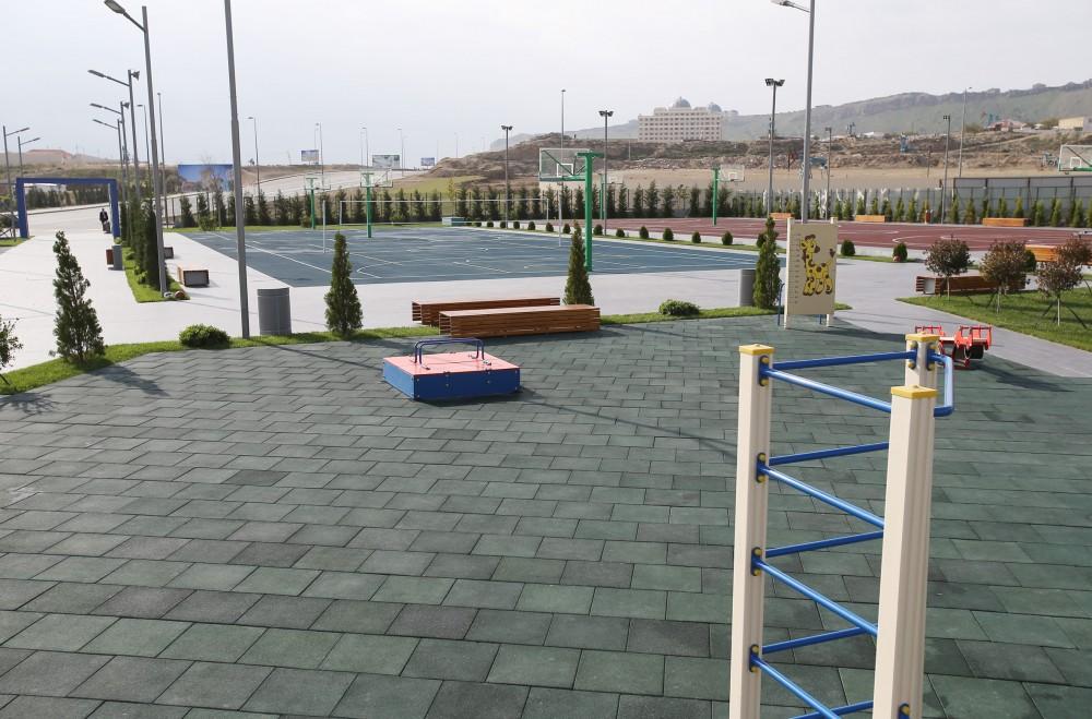 President Aliyev views newly-built sports, recreation park in Baku (PHOTO)