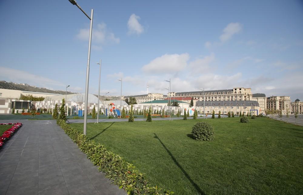 President Aliyev views newly-built sports, recreation park in Baku (PHOTO)