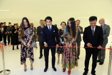 Leyla Aliyeva, Arzu Aliyeva attend Chinese contemporary art exhibition at Heydar Aliyev Center  (PHOTO)