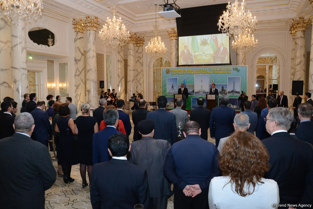 Strengthening relations with Azerbaijan important direction of Turkmenistan's foreign policy: ambassador (PHOTO)