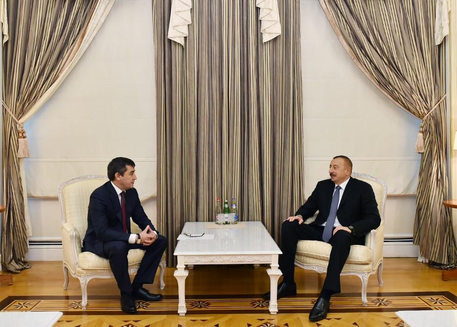 President Aliyev receives Uzbek deputy PM (PHOTO)