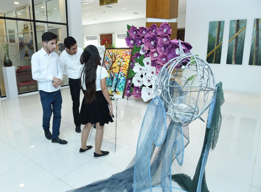 Heydar Aliyev Foundation VP Leyla Aliyeva attends opening of ecological problems exhibition (PHOTO)