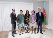 Leyla Aliyeva meets UNICEF’s regional director (PHOTO)